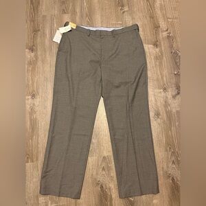 Haggar J.M. Suit Separates Gray Pants Mens 42x32 Classic Fit Premium Stretch NWT